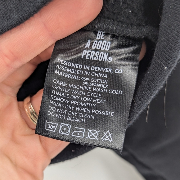 Be A Good Person Crop Full Zip Hoodie Black Size Large Casual Lounge Athletic - Picture 9 of 11